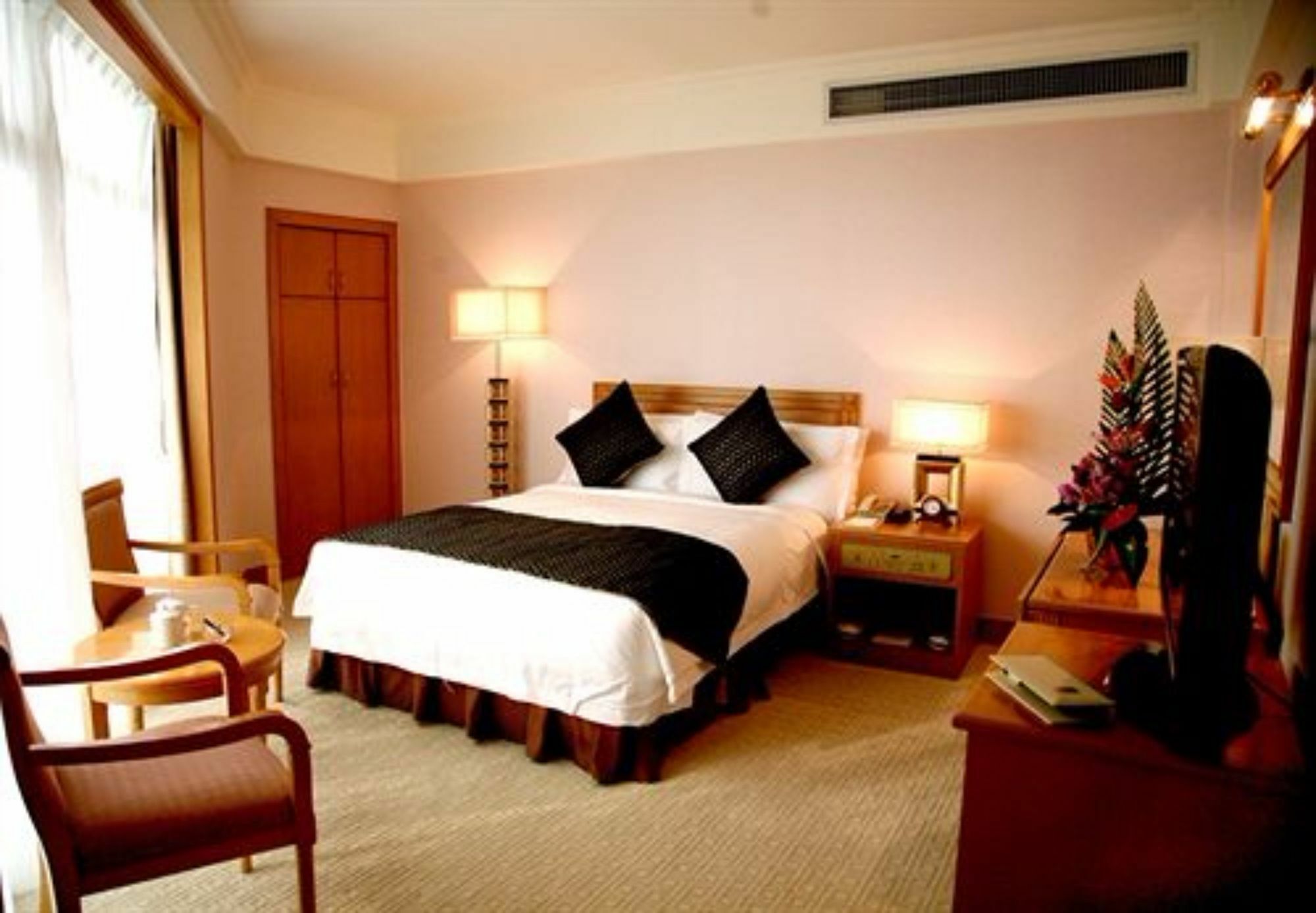 Langfang International Hotel Buitenkant foto